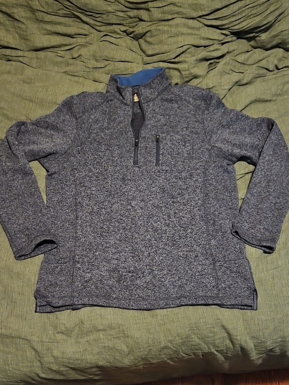 Woolrich Men's Heathered Grey Quarter-Zip Pullover